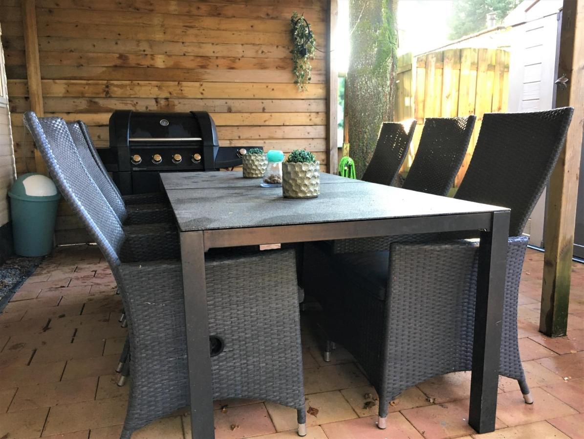 Prachtige Luxe Chalet Op De Veluwe Nabij Хундерло Екстериор снимка